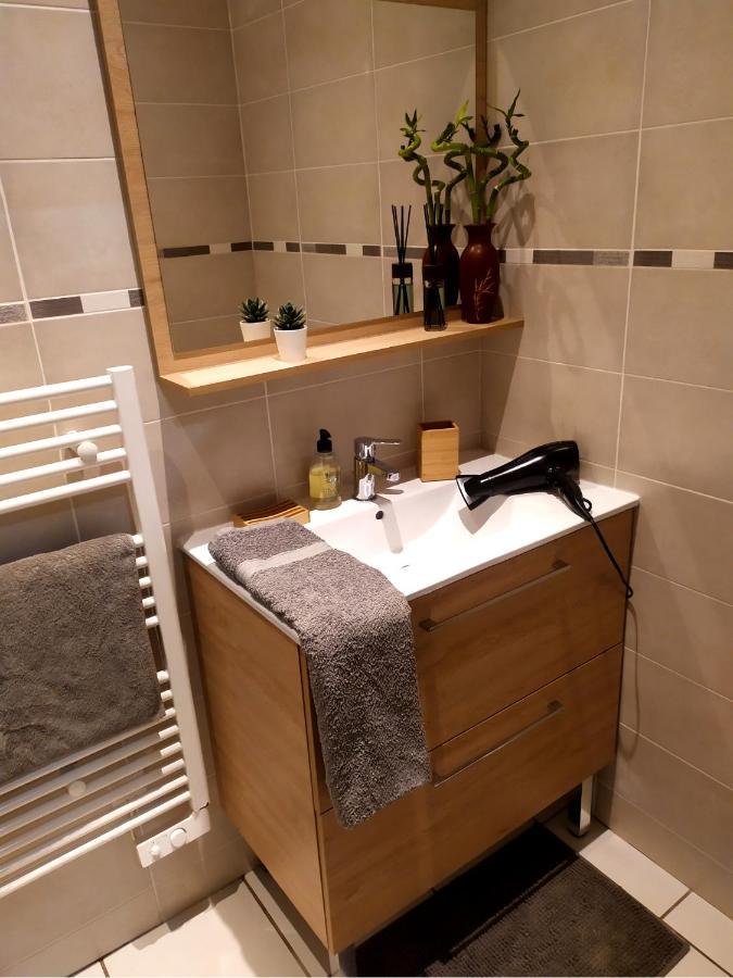 Private Independant Flat - Lourdes City Center - 2 Balconies ภายนอก รูปภาพ