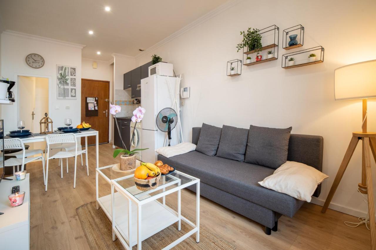 Private Independant Flat - Lourdes City Center - 2 Balconies ภายนอก รูปภาพ